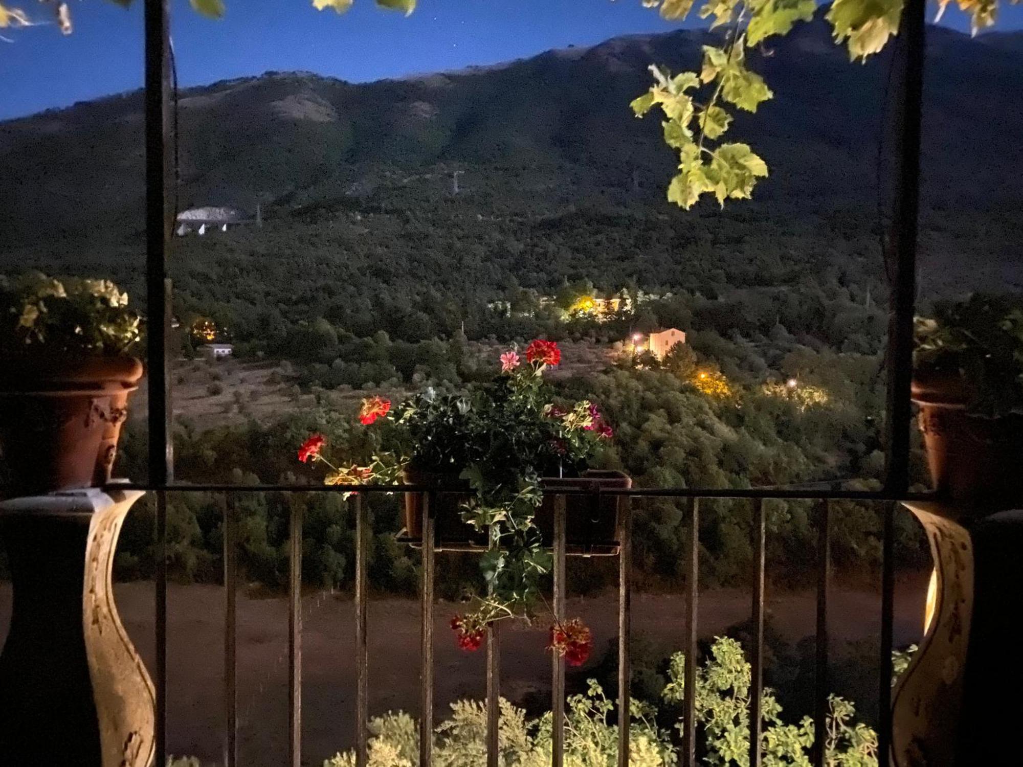 Il Giardinetto Di Pettorano Bed and Breakfast Pettorano sul Gizio Buitenkant foto